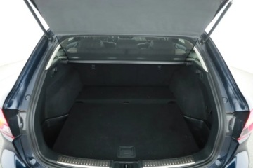 Mazda 6 III Kombi Facelifting 2.2 SKYACTIV-D I-ELOOP 175KM 2015 Mazda 6 2.2 Skyactiv-D, 172 KM, 4X4, Automat, zdjęcie 17