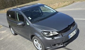 Volkswagen Touran II 2.0 TDI 140KM 2015 Volkswagen Touran 2.0 Tdi 7 osob , panorama, zdjęcie 26