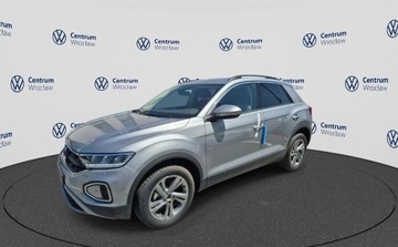 Volkswagen T-Roc I SUV Facelifting 1.5 TSI ACT 150KM 2025 Volkswagen T-Roc LIFE PLUS Dostepny od reki 1.5 Benzyna 150KM