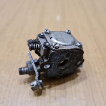 КАРБЮРАТОР MITSUBISHI T50 ОРИГИНАЛ WALBRO