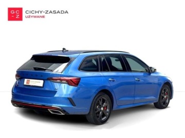 Skoda Octavia IV RS Kombi Plug-In 1.4 TSI Plug-In Hybrid 245KM 2022 Skoda Octavia RS Combi 245KM TSI Plugin DSG Kessy Smartlink Columbus Virtu, zdjęcie 4