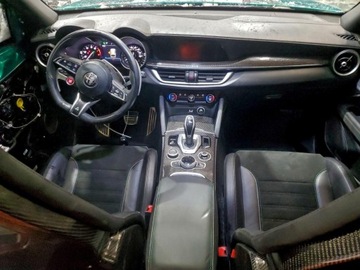 Alfa Romeo Stelvio 2023 Alfa Romeo Stelvio Quadrifoglio 2023 2.9l 2.9 Benzyna 505KM, zdjęcie 8