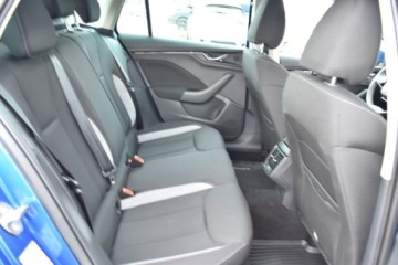 Skoda Kamiq Crossover Facelifting 1.0 TSI 115KM 2025 Skoda Kamiq SalonPL 115KM DSG SelectionWinter Premium ASO VAT23 Benzyna, zdjęcie 31