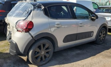 Citroen C3 III Hatchback 1.2 PureTech 110KM 2018 Citroen C3 1.2 benzyna, zdjęcie 13