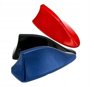 АНТЕННА FM SHARK FIN С УНИВЕРСАЛЬНЫМ УСИЛИТЕЛЕМ НА 4 КОЛЕСА.