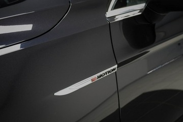 Volkswagen Passat B8 Limousine 2.0 TDI SCR 240KM 2016 Volkswagen Passat Salon, zdjęcie 19