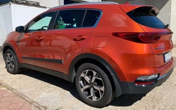 KIA SPORTAGE IV LIŠTA BOČNÍ F-55