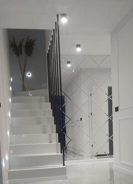 Balustrada pionowa stalowa wewnętrzna harfa na schody SB-11/4 20x20mm 3,9mb