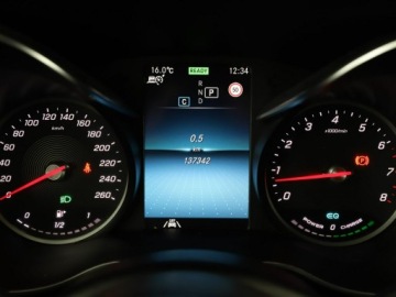 Mercedes Klasa C W205 Kabriolet Facelifting 2.0 300 258KM 2021 Mercedes C 300 mHEV automat full LED, zdjęcie 21