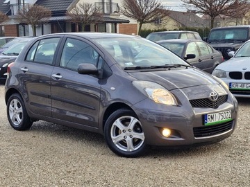 Toyota Yaris II Hatchback 5d 1.33 Dual VVT-i 101KM 2010 Toyota Yaris Sliczna salonowa 2010r 1.3B zarejestrowana 112tys km 100 bezw, zdjęcie 32