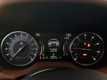 Maserati Levante 2022 Maserati Levante Base 2022 3.0l 3.0 Benzyna 345KM, zdjęcie 9
