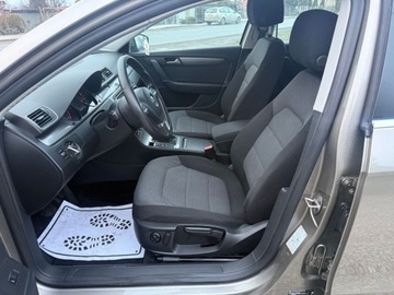 Volkswagen Passat B7 Variant 1.6 TDI CR DPF BlueMotion 105KM 2012 Volkswagen Passat VOLKSWAGEN PASSAT 1.6Tdi z 2012 Stan Bdb klimatronik Alu, zdjęcie 6