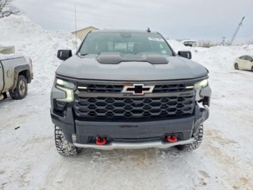 Chevrolet Silverado II 2024 Chevrolet Silverado 2024 CHEVROLET SILVERADO K1500 ZR2 6.2 Benzyna 420KM, zdjęcie 2