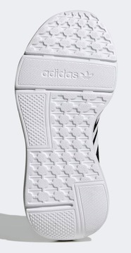 СПОРТИВНАЯ ОБУВЬ ADIDAS SWIFT RUN 22 C ДЛЯ МАЛЬЧИКОВ, ДЕВОЧЕК, ДЕТЕЙ 28