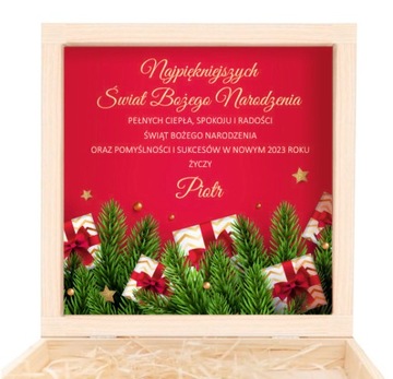 Деревянная шкатулка с посвящением в подарок.