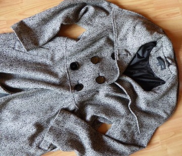 #Размер ЖЕНСКОГО шерстяного пальто. 42/44 ЭЛЛОС