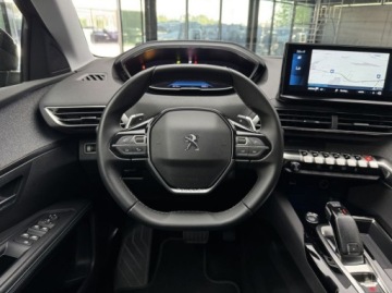 Peugeot 5008 II Crossover Facelifting 1.2 PureTech 130KM 2022 Peugeot 5008 Allure Pack 7 osobowy Kamera Nawigacja CarPlayAndroid LED, zdjęcie 10