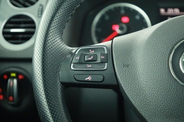 Volkswagen Tiguan I SUV Facelifting 2.0 TDI CR DPF BlueMotion 110KM 2015 VW Tiguan 2.0 TDI, Salon Polska, Navi, Xenon, zdjęcie 19