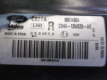 FORD KUGA II MK2 - SVĚTLO PŘEDNÍ PRAVÁ