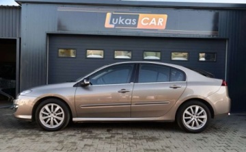 Renault Laguna III Hatchback 2.0T 16v 170KM 2011 Renault Laguna Renault Laguna 2.0 TCe 170 Initiale 2.0 Benzyna 170KM, zdjęcie 3