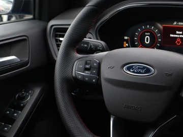 Ford Focus IV Hatchback Facelifting 1.0 EcoBoost MHEV 155KM 2023 Ford Focus 1.0 MHEV, Salon Polska, 1. Właściciel, zdjęcie 21