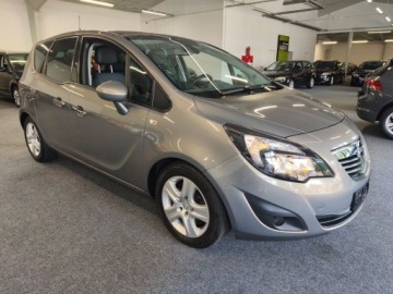 Opel Meriva II Mikrovan 1.4 Turbo ECOTEC 140KM 2011 Opel Meriva II 1.4 Meriva, Panorama, Nawi, Grzana kierownica, zdjęcie 2
