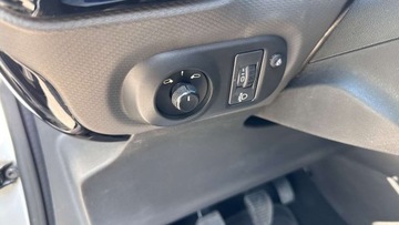 Citroen C4 Cactus Crossover 1.2 PureTech 82KM 2014 Citroen C4 Cactus Raty 1.2 benz Kamera Tablet Navi Klimatronic Panorama G, zdjęcie 33