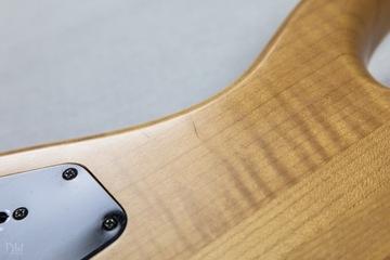 Hohner B Bass V - gitara basowa