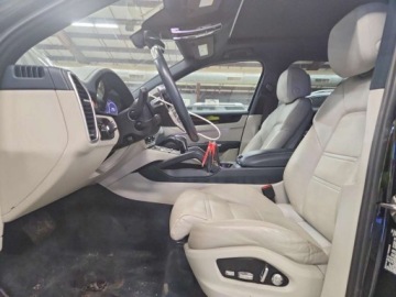 Porsche Cayenne III 2019 Porsche Cayenne 2019 3.0 Benzyna 335KM, zdjęcie 7