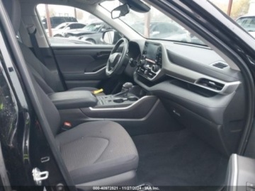 Toyota Highlander III 2022 Toyota Highlander 2022r., 4x4, 3.5L 3.5 Benzyna 295KM, zdjęcie 7