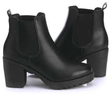 BOTKI NA SŁUPKU Z GUMĄ CZARNE CLAUDIA 36