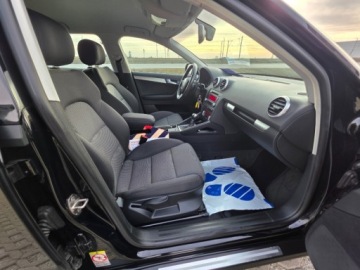 Audi A3 8P Hatchback 3d 1.4 TFSI 125KM 2011 Audi A3 Sportback 1.4 125PS Automat Nowy Rozrzad Czarna Gwarancja 1.4, zdjęcie 23
