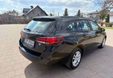 Opel Astra K Sports Tourer 1.6 CDTI 136KM 2019 Opel Astra Opel Astra 1.6 D Automatik StartStop Innovation 1.6 Diesel, zdjęcie 2