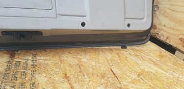 VÍKO KUFRU DODGE GRAND CARAVAN KOMPLET 11-20R RT