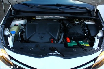 Toyota Verso Minivan Facelifting 1.6 D-4D 112KM 2015 Toyota Verso Toyota Verso 1.6 D-4D 7-Sitzer StartStop Skyview Edition 1.6, zdjęcie 39