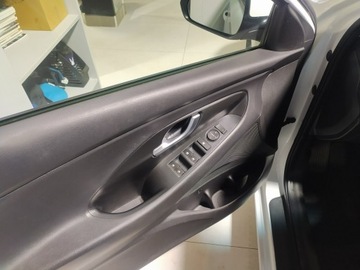 Hyundai i30 III Hatchback 1.4 T-GDI 140KM 2019 Hyundai i30 1.4 140KM,automat,krajowy,Vat-23%, zdjęcie 13