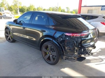Porsche Cayenne III 2021 Porsche Cayenne E-HYBRID COUPE, 2021r., 4x4, 3.0L 3.0 Hybryda Plug-in 455KM, zdjęcie 2