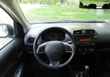 Mitsubishi Space Star Hatchback 5d 1.0 71KM 2016 Mitsubishi Space Star maly tani niezawodny SERWISOWANY Benzyna 71KM, zdjęcie 6