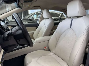 Toyota Camry IX Sedan 2.5 Hybrid Dynamic Force 218KM 2022 Toyota Camry Comfort Kamera cofania CarPlayAndroid Auto LED ACC, zdjęcie 8