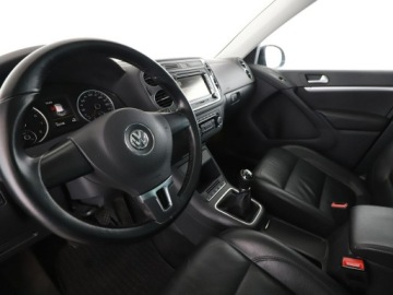 Volkswagen Tiguan I SUV Facelifting 1.4 TSI BlueMotion 122KM 2015 Volkswagen Tiguan xenon/LED skóra panirama navi, zdjęcie 13