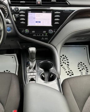 Toyota Camry IX Sedan 2.5 Hybrid Dynamic Force 218KM 2020 Toyota Camry Salon Polska, Serwis ASO, Gwarancja 2.5 Hybryda 218KM, zdjęcie 9