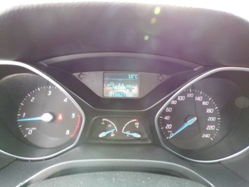 Ford Focus III Kombi 1.6 Duratorq TDCi DPF 95KM 2011 FORD FOCUS 1.6 TDCI ZAREJESTROWANY ZAMIANA, zdjęcie 18