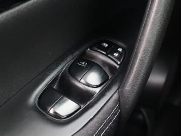 Nissan Qashqai II Crossover 1.6 dCi 130KM 2017 Nissan Qashqai 1.6 dCi, Automat, Navi, Klima, zdjęcie 16