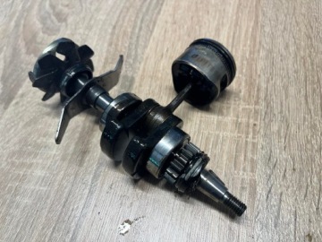 КОМПЛЕКТ ПОРШНЕВ ШАТУНА КОЛЕНВАЛА SOLO 130H