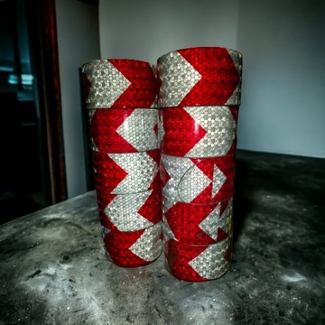 БЕЛАЯ КРАСНАЯ светоотражающая ЛЕНТА контурная сотовая для грузовых автомобилей 5м ВНИМАНИЕ