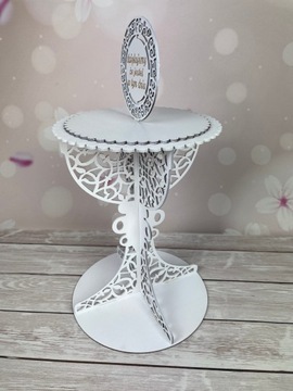 Dekoracja komunijna kielich hostia IHS ażur dekoracja kościoła sali komunia