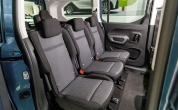 Toyota 2024 Toyota Proace City City Verso Long 1.5 D-4D Family aut 1.5 Diesel 130KM, zdjęcie 21