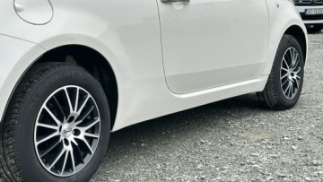 Fiat 500 II Hatchback 3d 1.2 69KM 2009 Fiat 500 Benzyna Zarejestrowany Ubezpieczony, zdjęcie 3