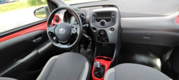 Toyota Aygo II Hatchback 3d Facelifting 1.0 VVT-i 72KM 2019 Toyota Aygo Krajowy, drugi właściciel., zdjęcie 8