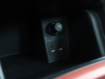 Hyundai i10 II Hatchback 1.25 MPI 87KM 2016 Hyundai i10 automat 87KM Style półskóra klima, zdjęcie 24